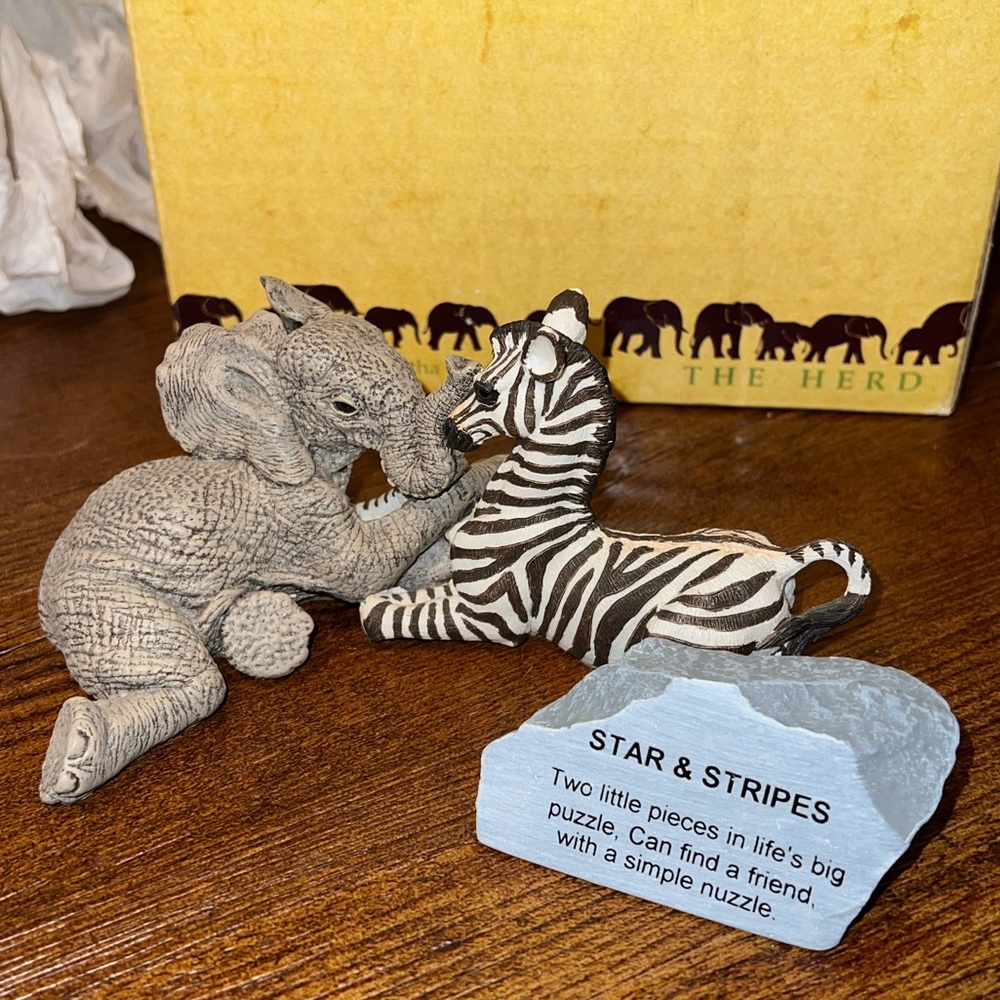Vintage The Herd Star & Stripes Elephant Zebra Figurine Martha Carey New in Box
